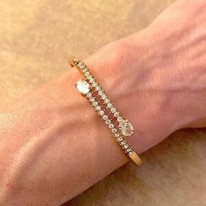 M&S gold plated finish bracelet w/ crystals. Clasp closure. 💛